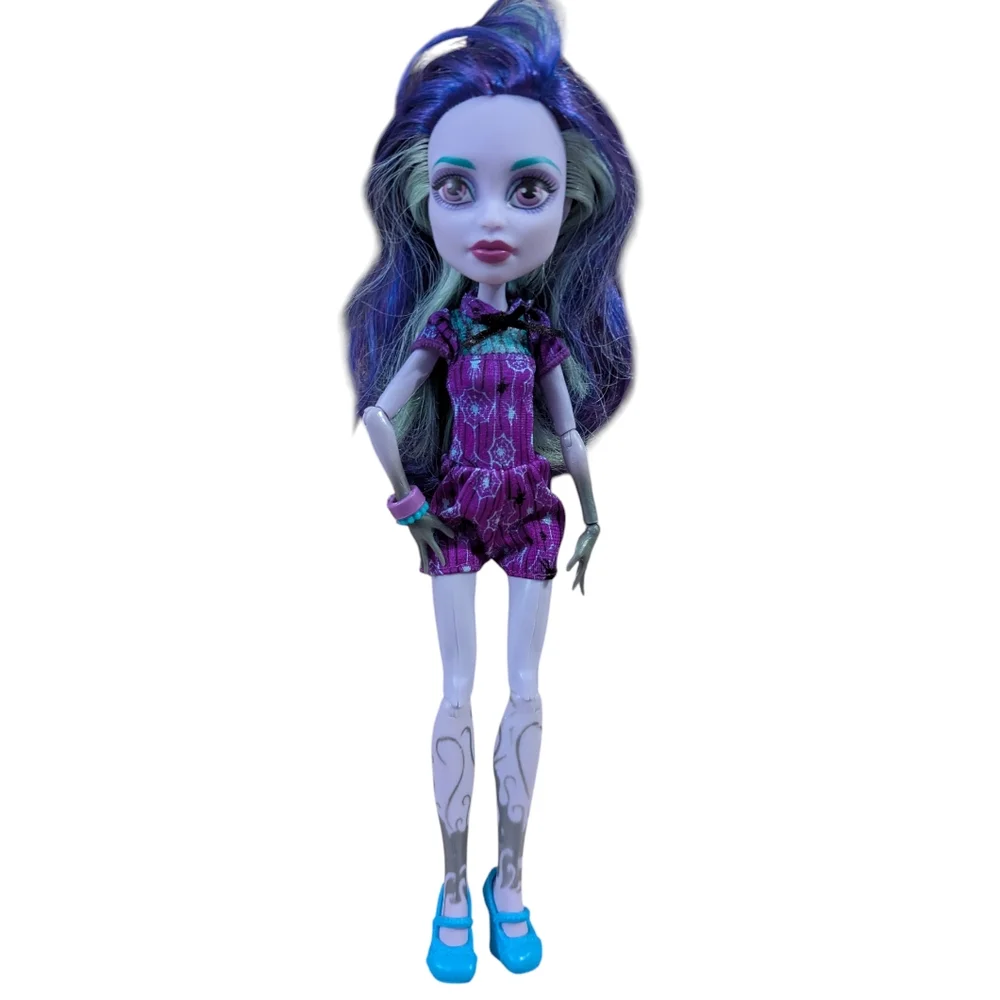 Monster High G1 Twyla Coffin Bean Doll Mattel First Edition Retired - Picture 1 of 7